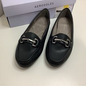 AEROSOLES Women's Classic Black Loafers, Brand New